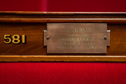 Dévoilement de la plaque en l’honneur de Léon Blum dans l’hémicycle de l’Assemblée nationale