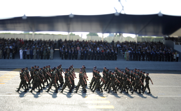 Le défilé militaire du 14 juillet 2013