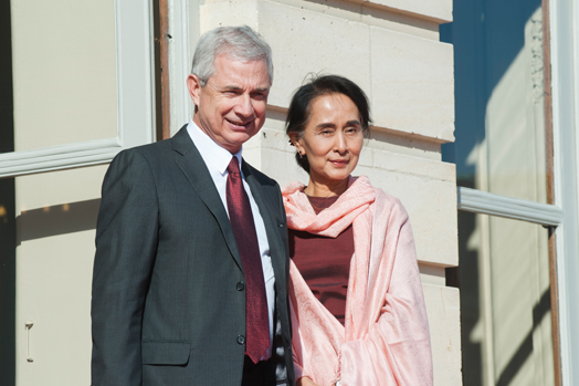Entretien avec Mme Aung San Suu Kyi, députée de la République de l'Union de Birmanie, Prix Nobel de la Paix