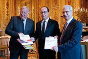 Remise du rapport engagement citoyen et appartenance républicaine à M. François Hollande, Président de la République 