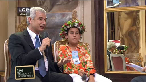 18ème Parlement des Enfants - Interview de Claude Bartolone